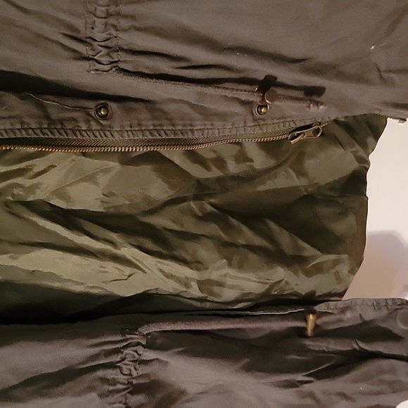 Hot Topic jacket - Picture 4 of 4